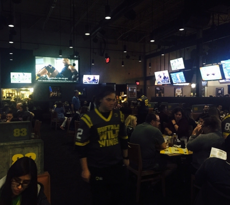 Buffalo Wild Wings - Newport News, VA