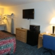 Econo Lodge Inn & Suites