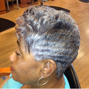 Creative Styles By Lo - Chesapeake, VA