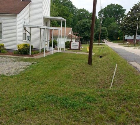 Richie's lawn care - Denton, NC