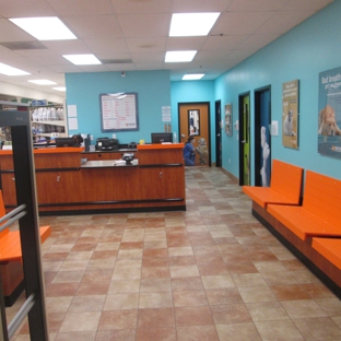 Banfield Pet Hospital - Lake Mary, FL