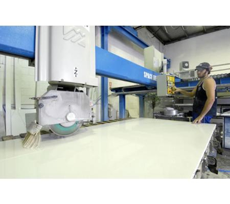 Willis Bros. Marble & Granite - Carrara, QLD