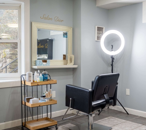 Salon Dior - Whitinsville, MA