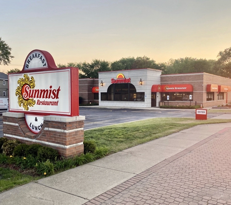 Sunmist Restaurant - Addison, IL