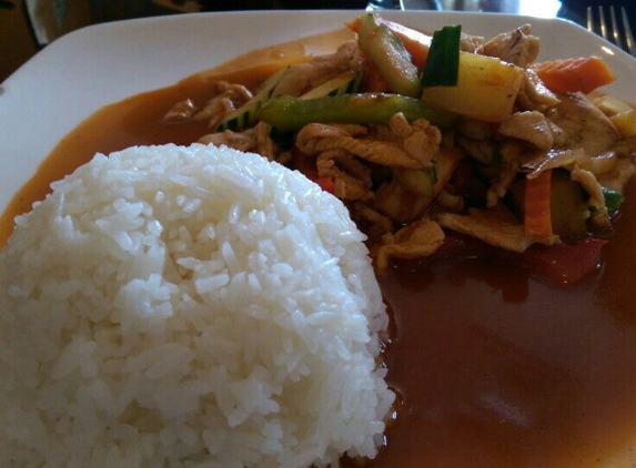 Thai Lanna Restaurant - Somerset, NJ