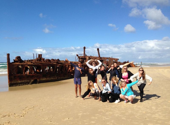 Pelican Bookings - Noosa Heads, QLD. Happy Pelican Customers