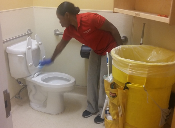 acquah family cleaning llc - Columbus, OH