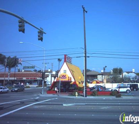 Wienerschnitzel - Westminster, CA