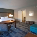 Hampton Inn & Suites Downtown St. Paul - Hotels