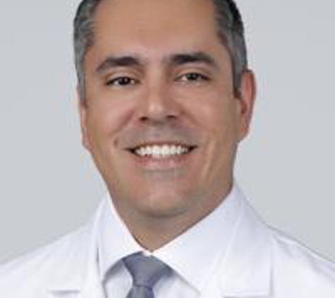 Victor Hugo Maciel Acevedo, MD - Miami, FL