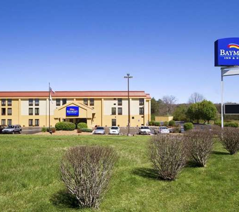 Baymont Inn & Suites - Crossville, TN