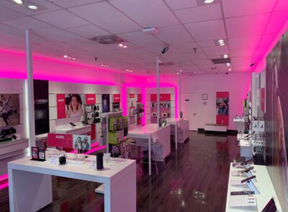 T-Mobile - Plantation, FL