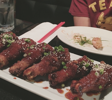 Hot N Sweet Chicken - Arcadia, CA. Drumsticks with sweet chilli garlic sauce