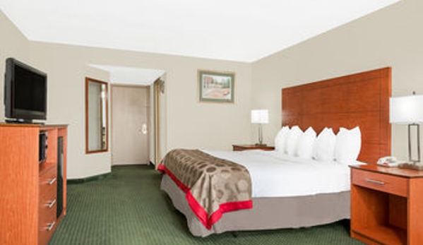 Ramada Inn - Lexington, KY