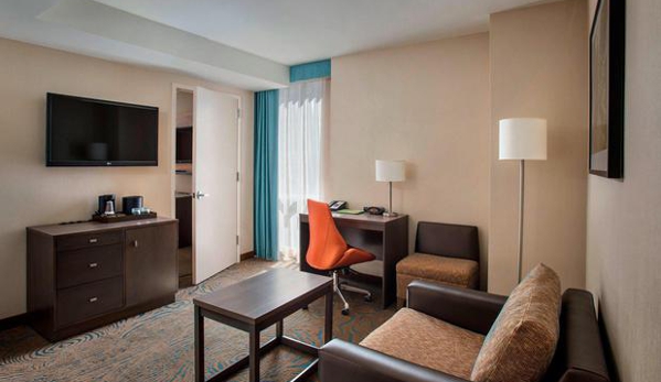 Courtyard by Marriott - New York, NY