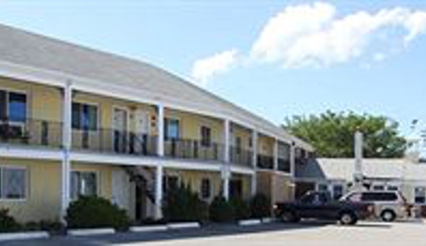 Cape Cod Inn - Hyannis, MA