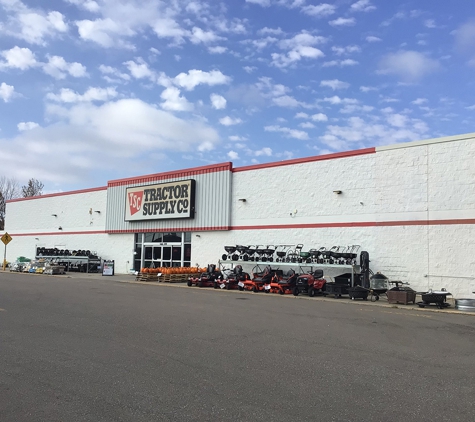 Tractor Supply Co - Grand Island, NE