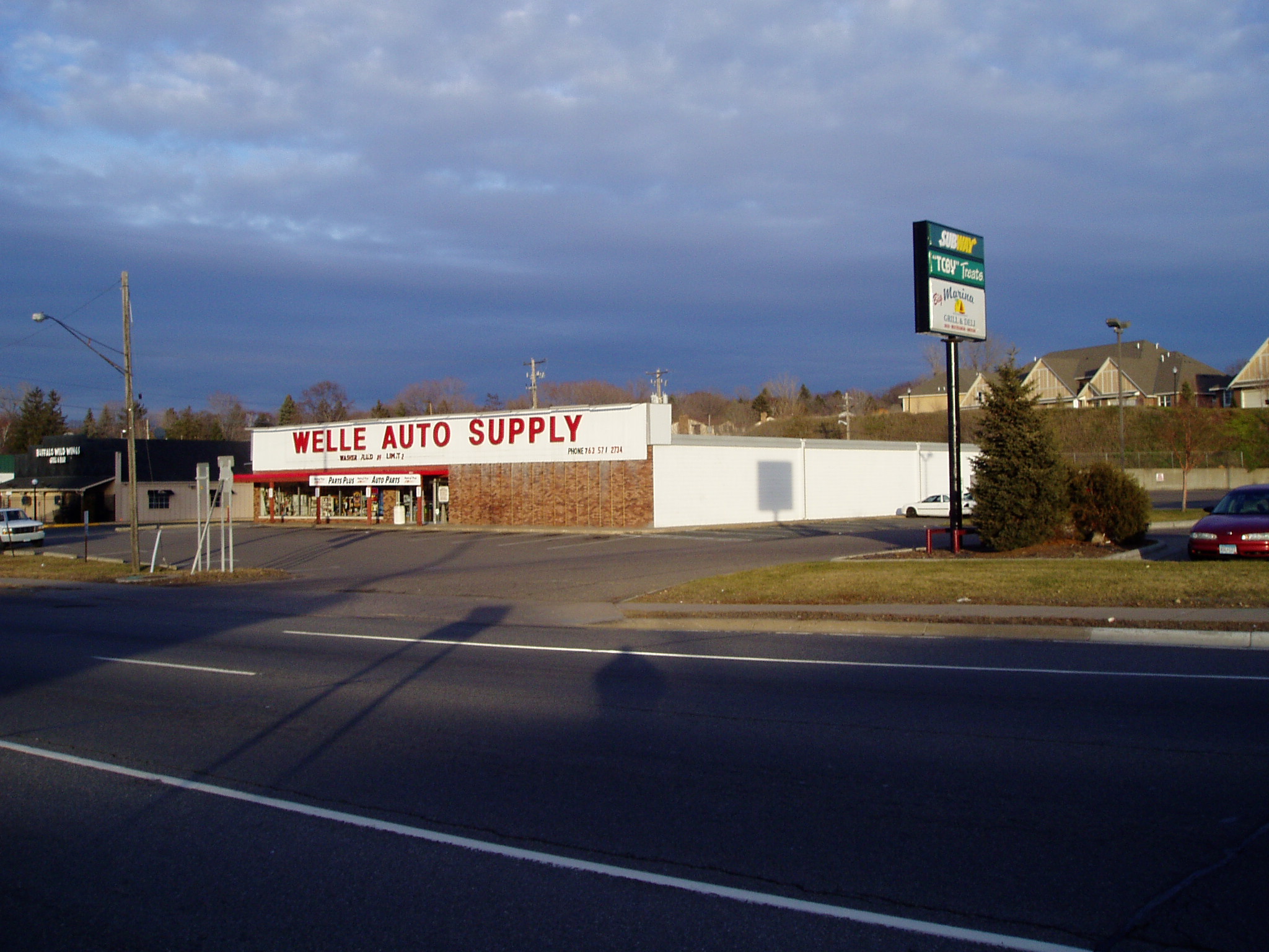 Welle Auto Supply 4801 Central Ave NE, Minneapolis, MN ...