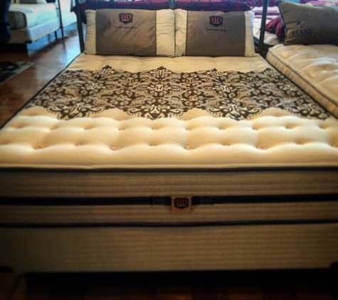 Mattresses Unlimited - Montgomeryville, PA