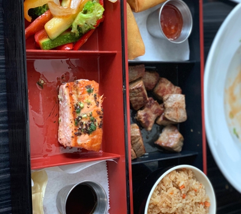 Kitaro Surf & Turf & Sushi - Munster, IN