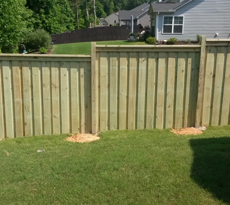 J H Fencing and Landscape, LLC - Greenville, SC