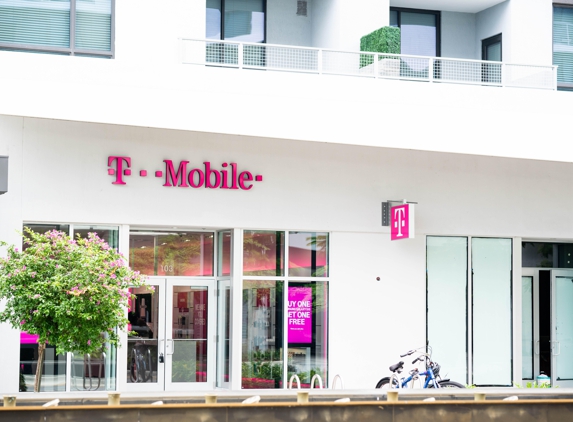 T-Mobile - Doral, FL