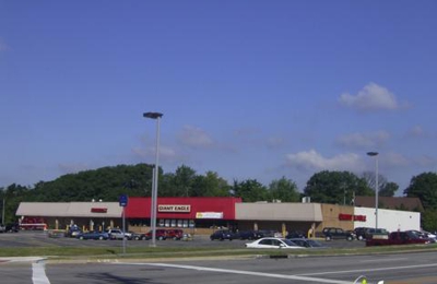Giant Eagle 900 Northfield Rd, Bedford 
