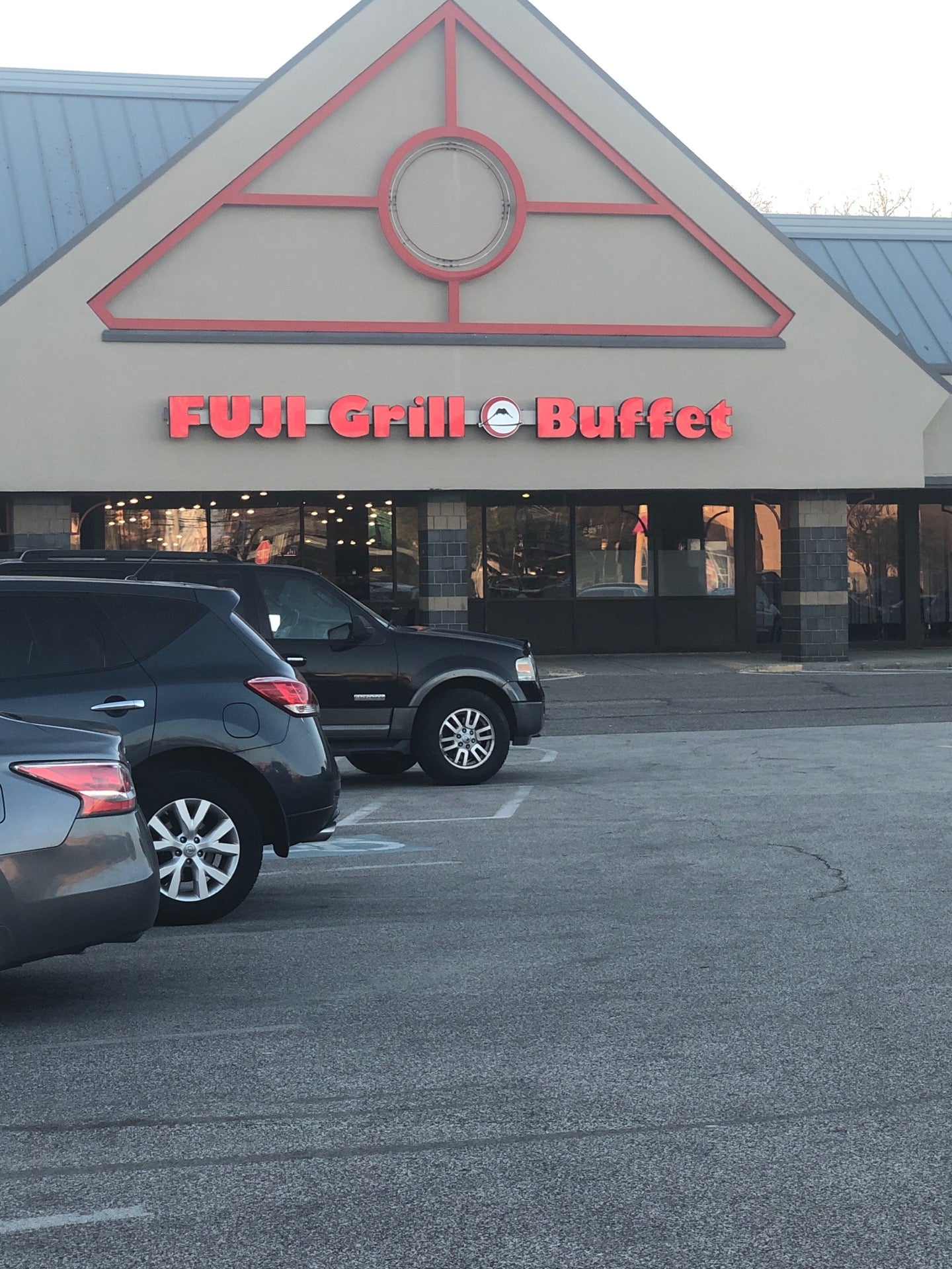 Fuji Grill Buffet Cleveland OH 44134