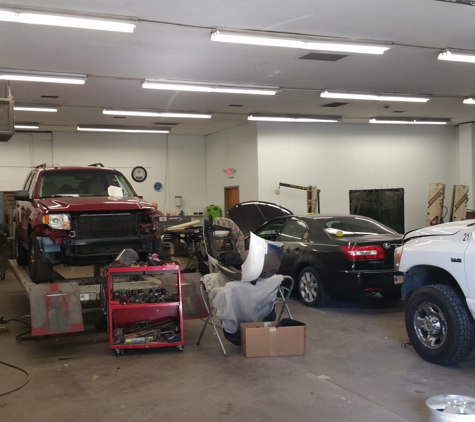 W&W Auto Body - Fairless Hills, PA