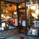 Elgin Antiques & Uniques - Antiques