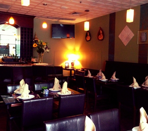 Royal House Thai Cuisine - Fairfield, CT