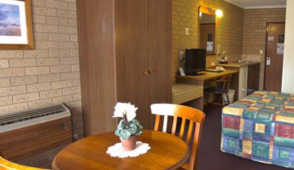 Goldterra; Motor Inn - Temora, NSW