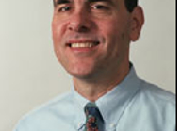 Dr. Francis Siracusa, MD - Willimantic, CT