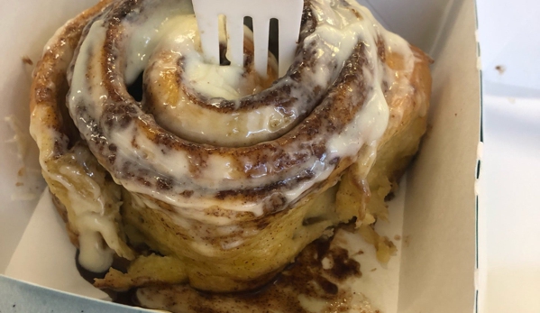 Cinnabon - Honolulu, HI