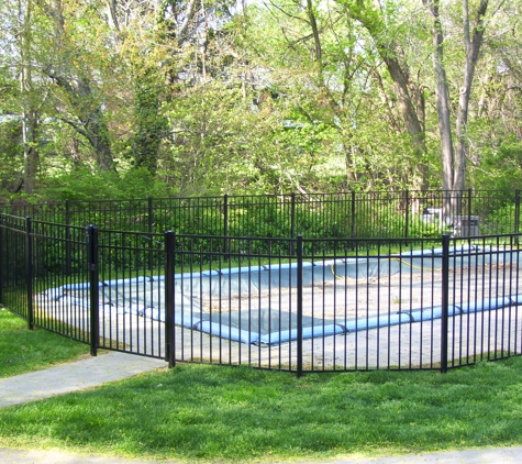 Reyes Fence LLC