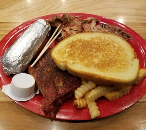 Sonny's Bar-B-Q - Winter Park, FL