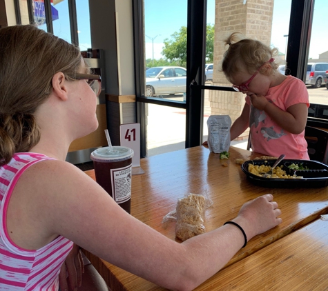 Noodles & Company - Olathe, KS