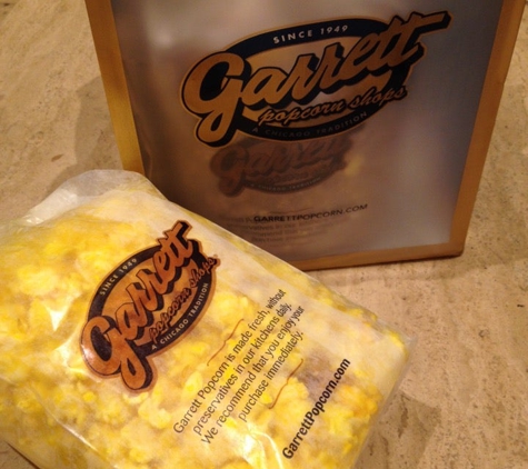 Garrett Popcorn Shops - Chicago, IL