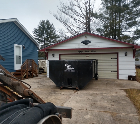 Ready Rolloffs Dumpster Rental - White Cloud, MI