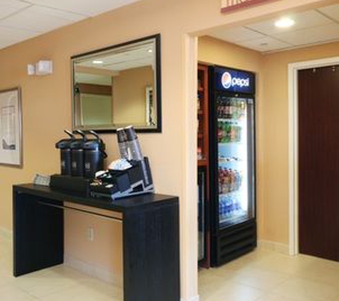 Fairfield Inn & Suites - Memphis, TN