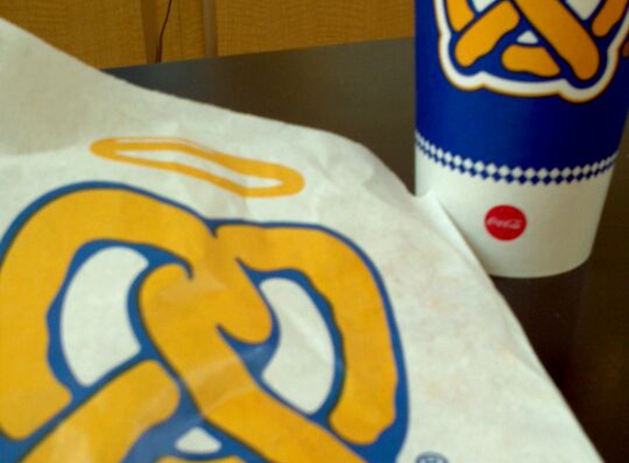 Auntie Anne's - Brookfield, WI