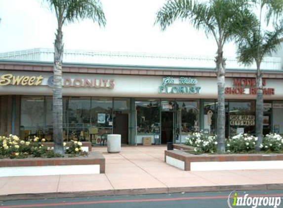 Glo White Florist - Huntington Beach, CA