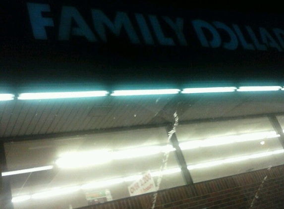 Family Dollar - Ashland City, TN