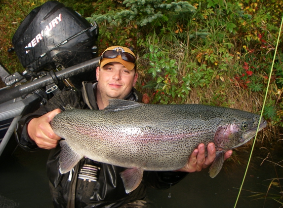 Alaska Denise Lake Lodge & Charters - Soldotna, AK