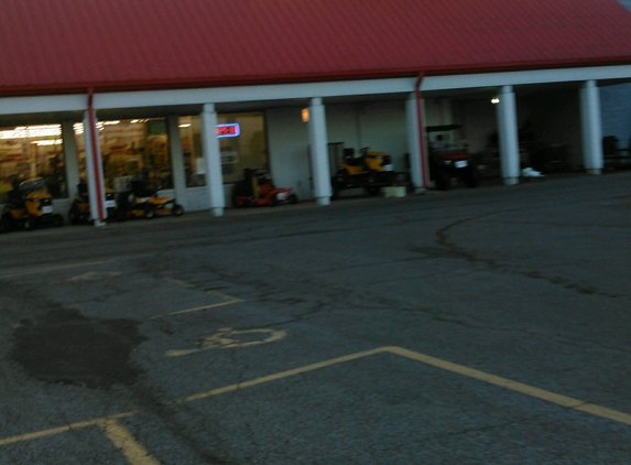 Tractor Supply Co - Ashland, OH