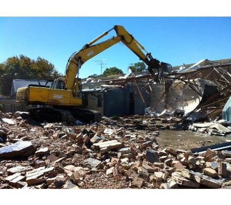 Coastal Demolition & Salvage - Falcon, WA