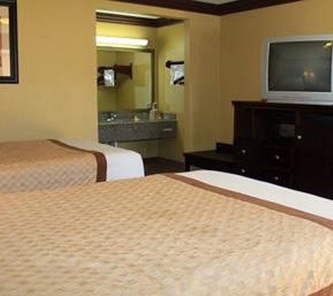 Days Inn by Wyndham Lake Charles - Lake Charles, LA