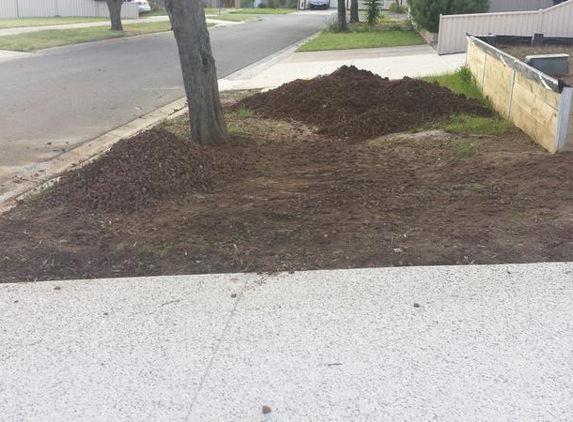 Barossa Plumbing & Gas Fitting - South Geelong, VIC. Rubbish not removed.