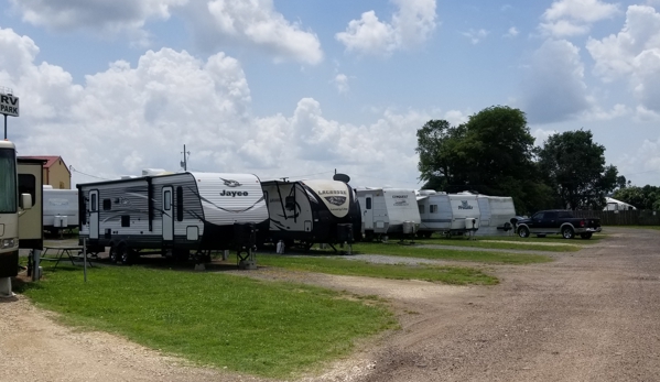 Coyote View RV Park& RV Repair - Union City, TN