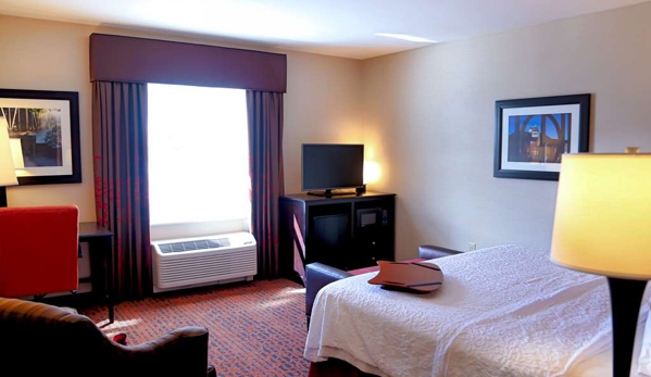 Hampton Inn Lewiston-Auburn - Lewiston, ME